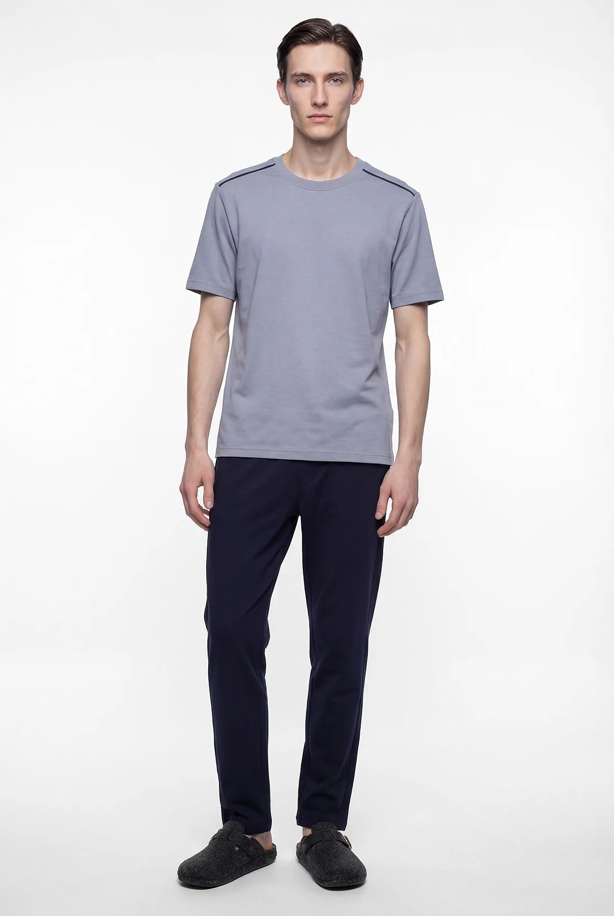 Mans' Short-Sleeved Patterned Pajama Set