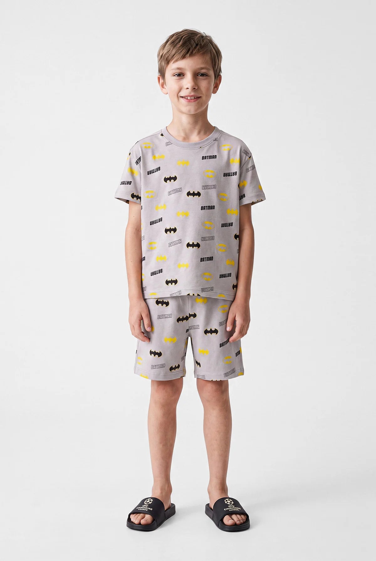 Erkek Çocuklar İçin Baskılı Pijama Takımı
