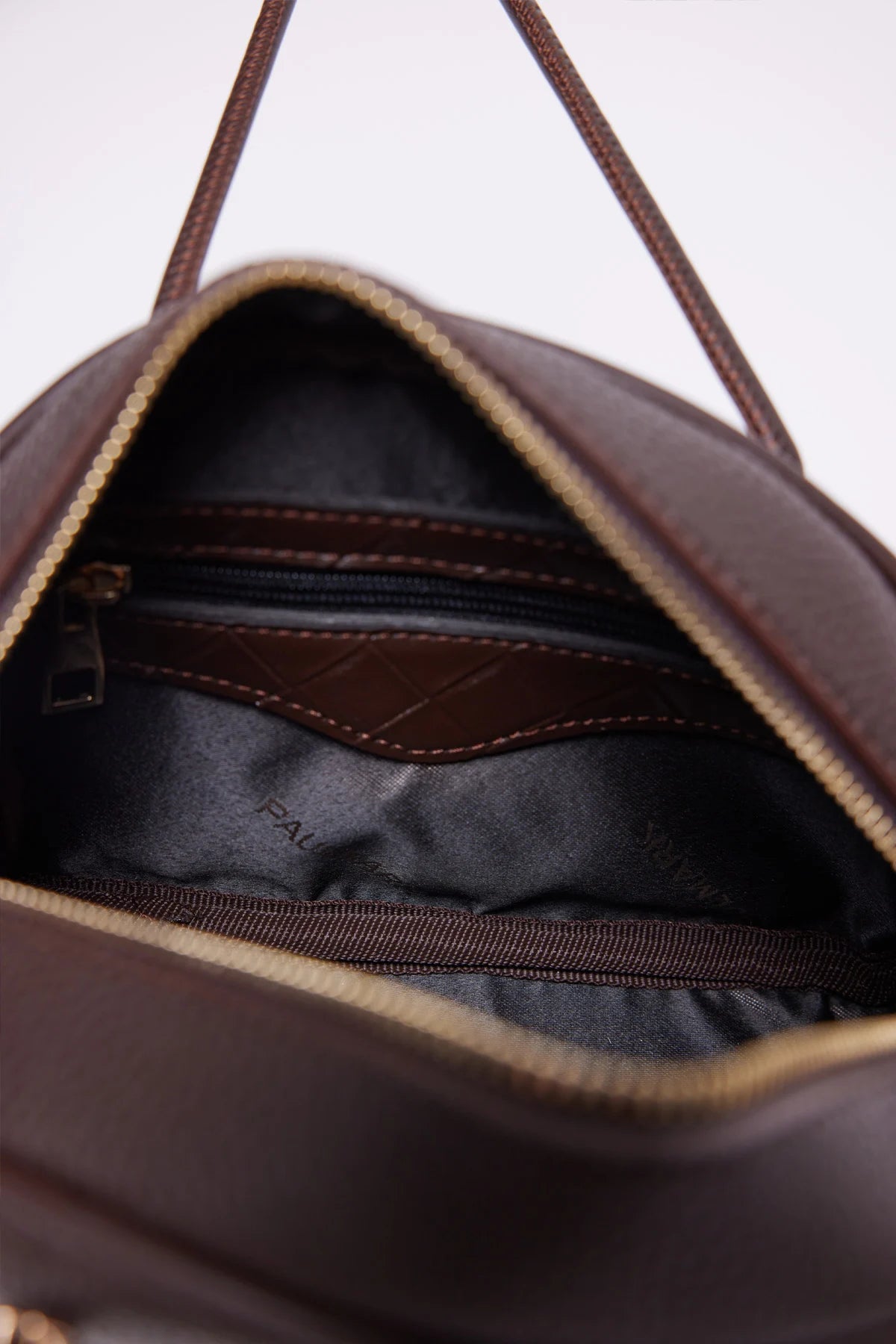 Women's Oval Hand and Shoulder Bag
