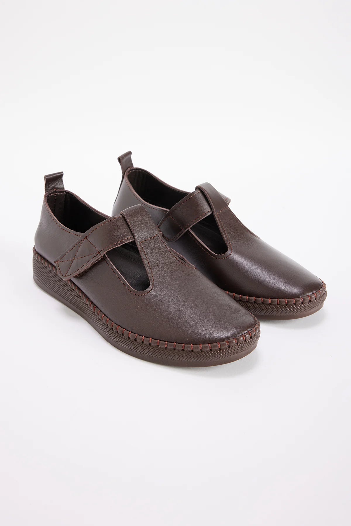 Women's Velcro T-Strap Ballerinas