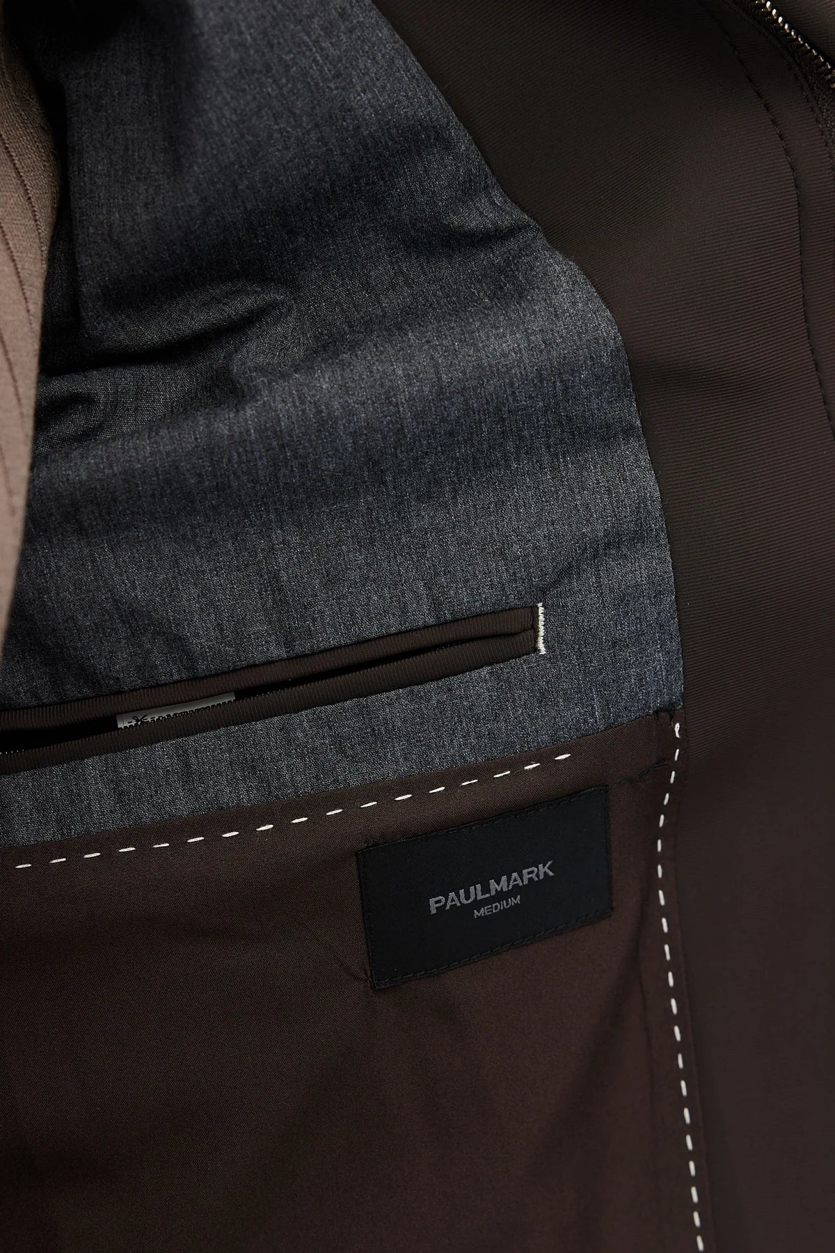 Men's Seasonal Trench Coat with Shirt Collar and Straight Cut