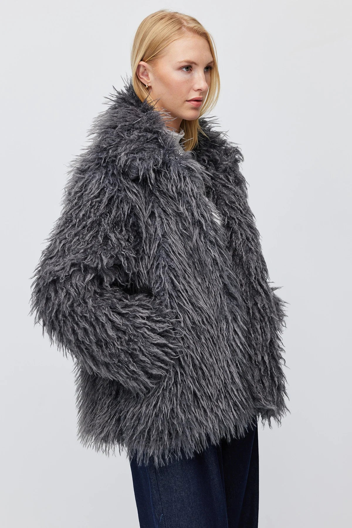 Women's Plush Fur Coat