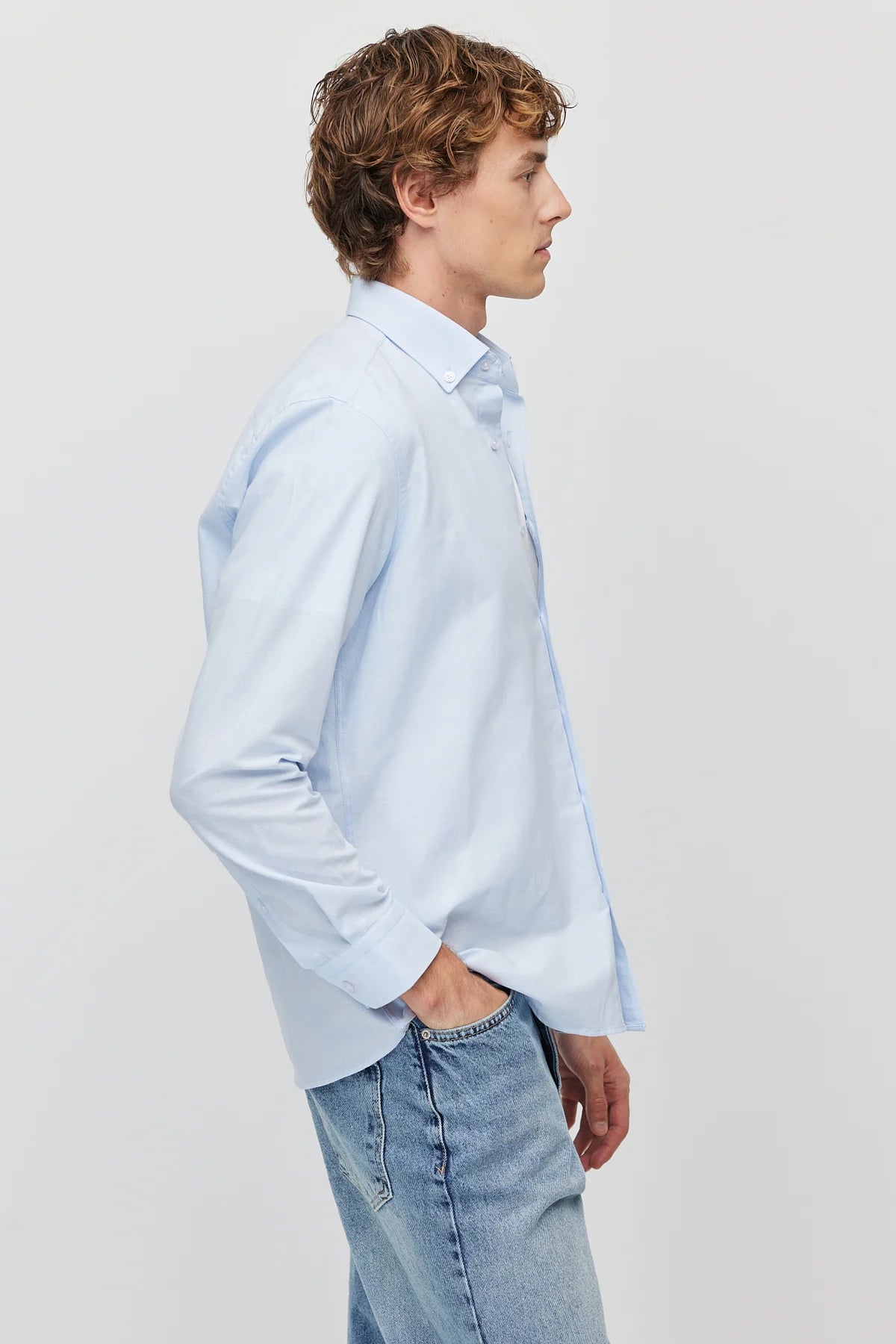 Erkek Normal Kesim Tek Cepli Gömlek