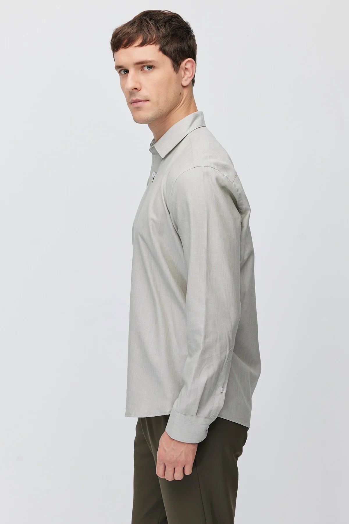 Men's Solid Color Regular Fit Long-Sleeve Shirt