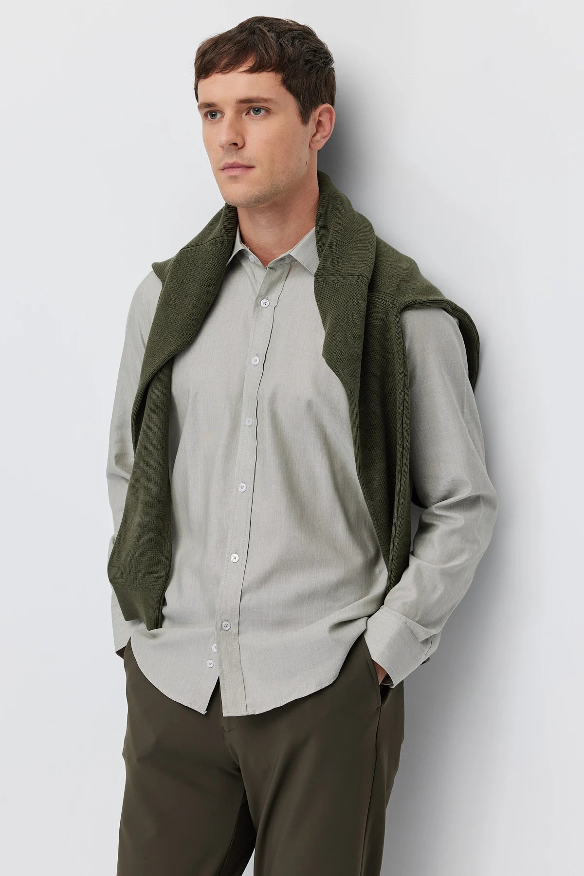 Men's Solid Color Regular Fit Long-Sleeve Shirt