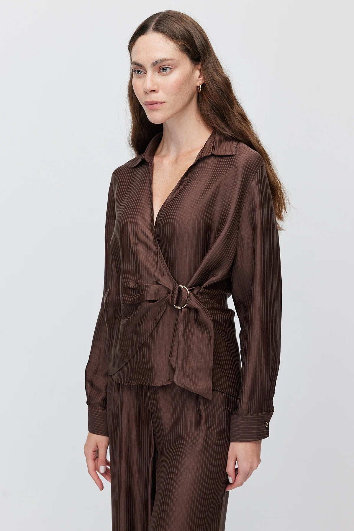 Women's V-Neck shirt with Metal Buckle