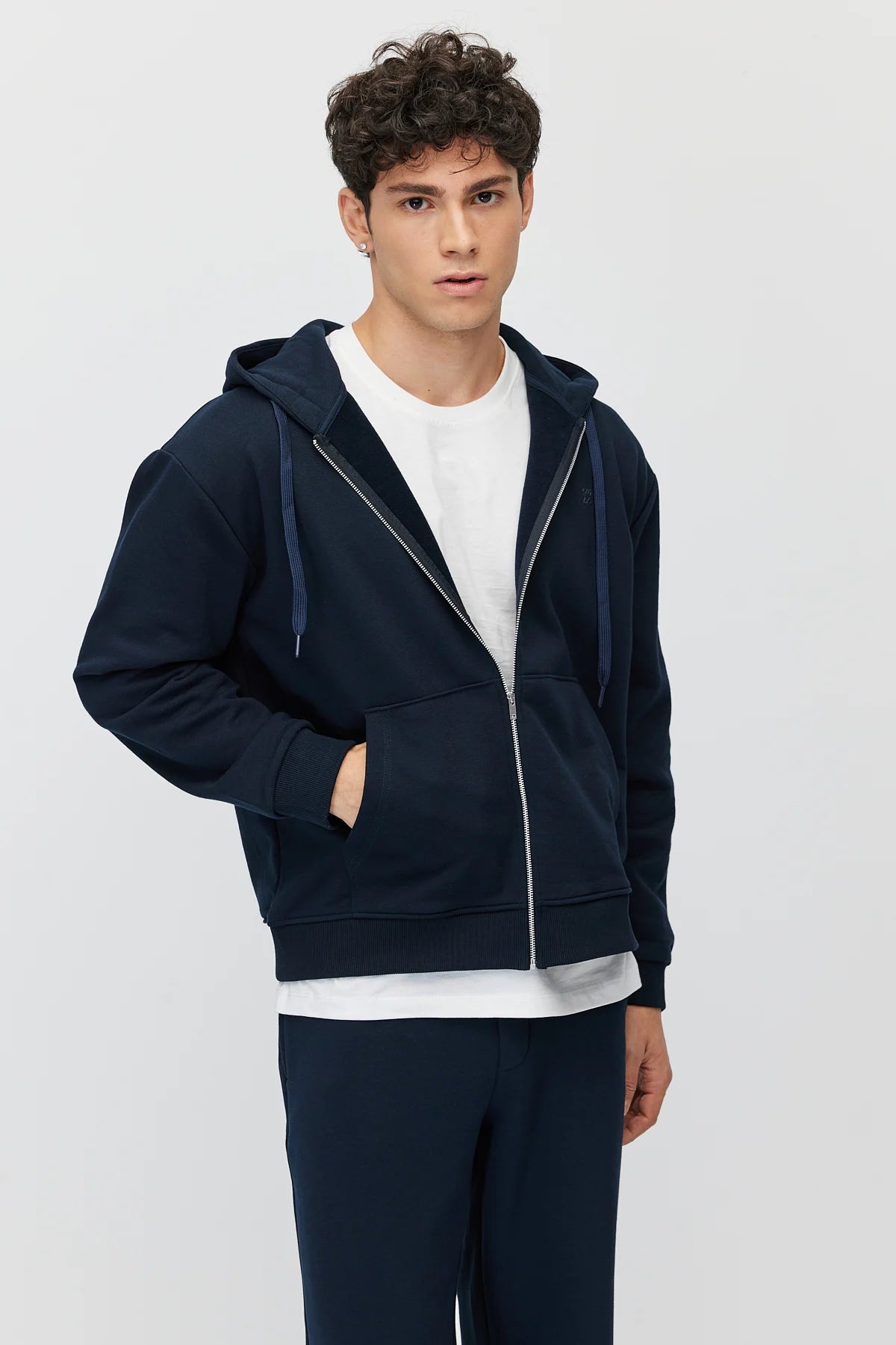 Men's Hooded Zip-up Sweatshirt