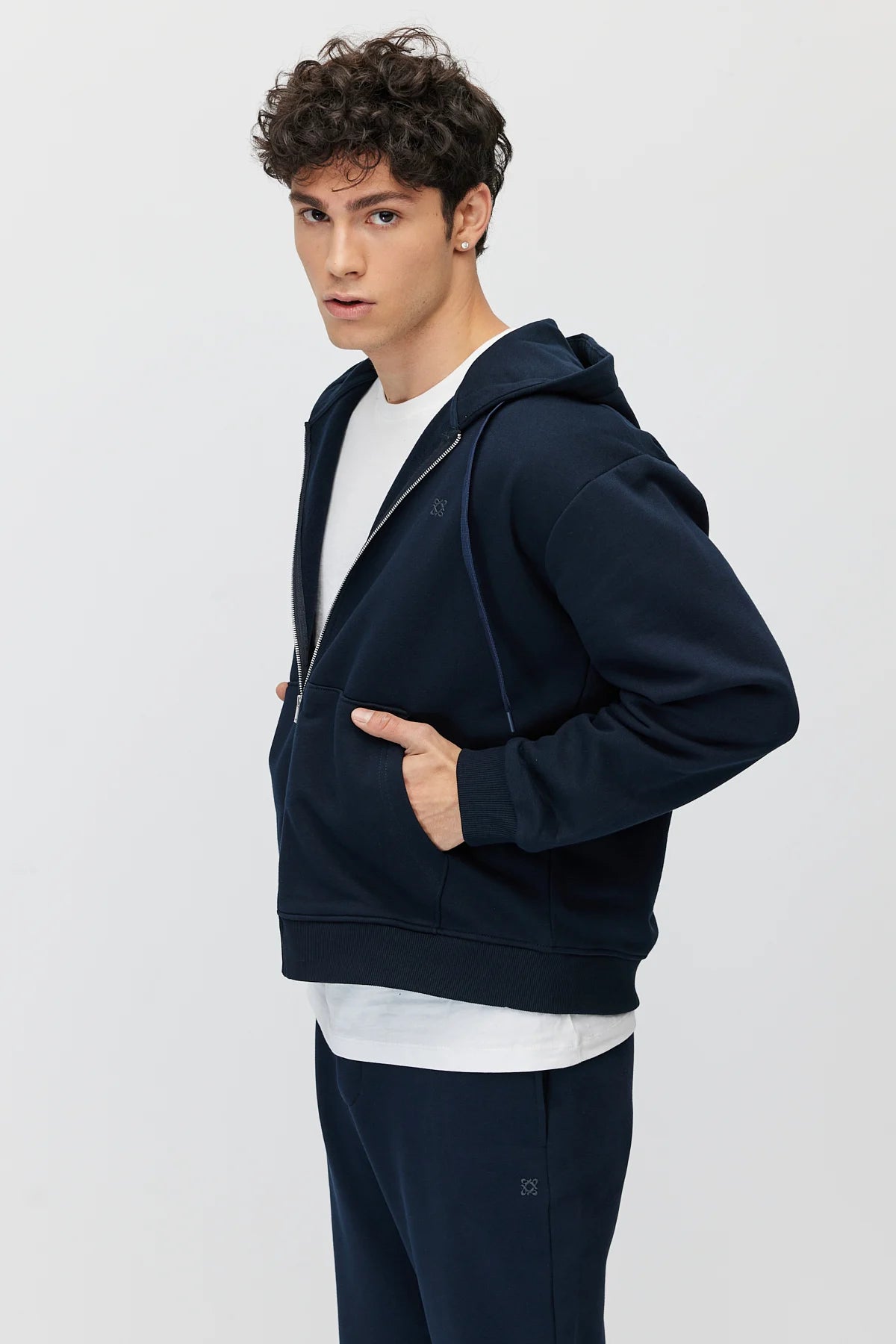 Men's Hooded Zip-up Sweatshirt