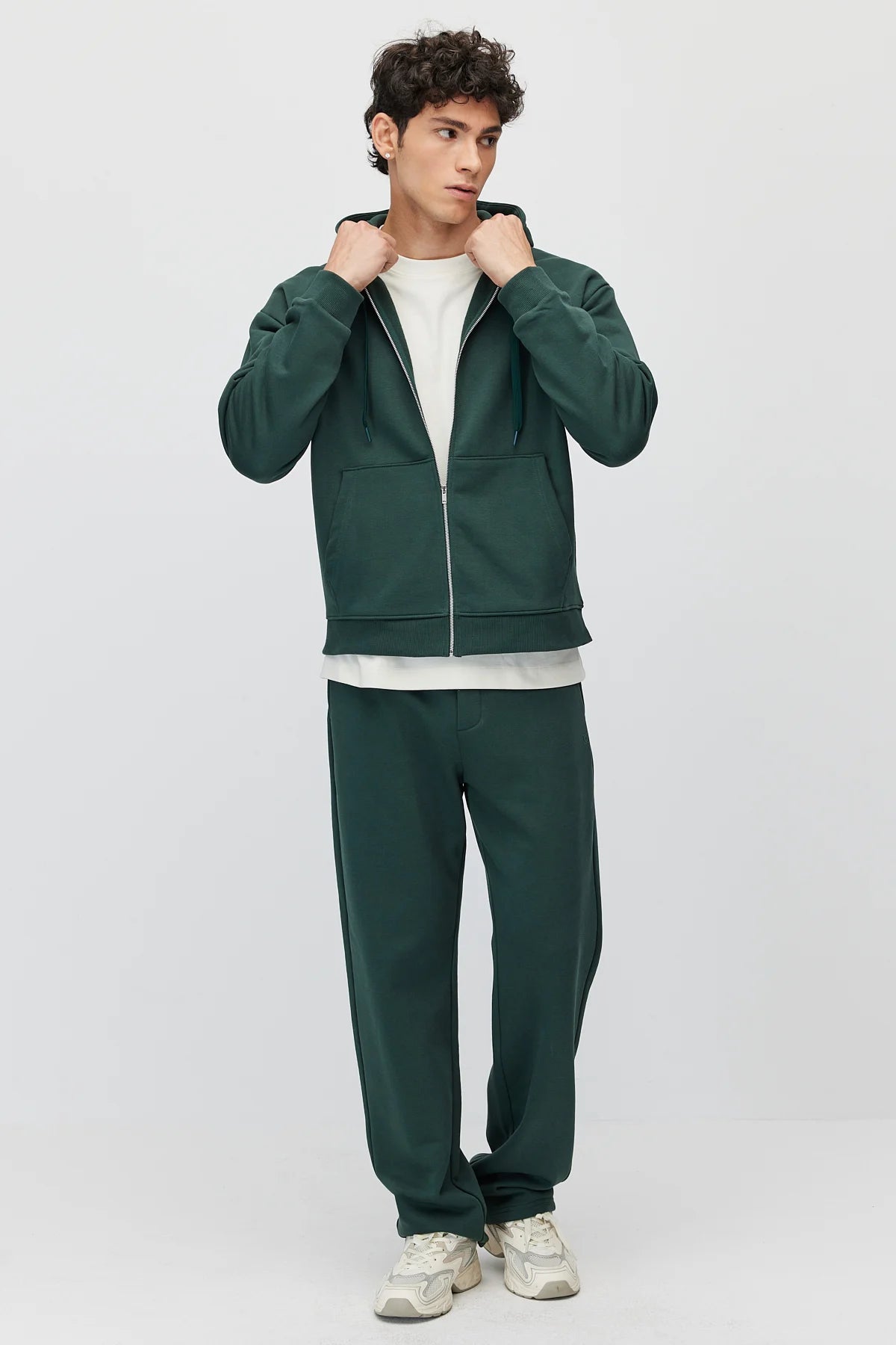 Men's Hooded Zip-up Sweatshirt