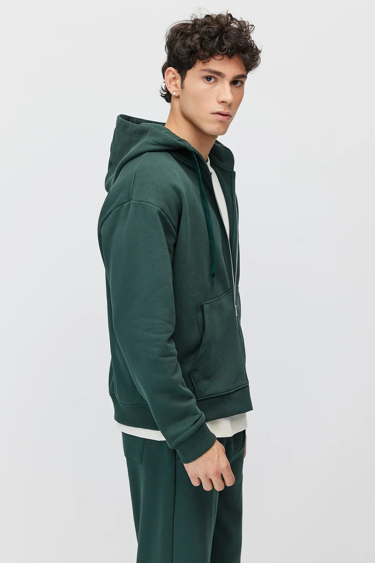 Men's Hooded Zip-up Sweatshirt