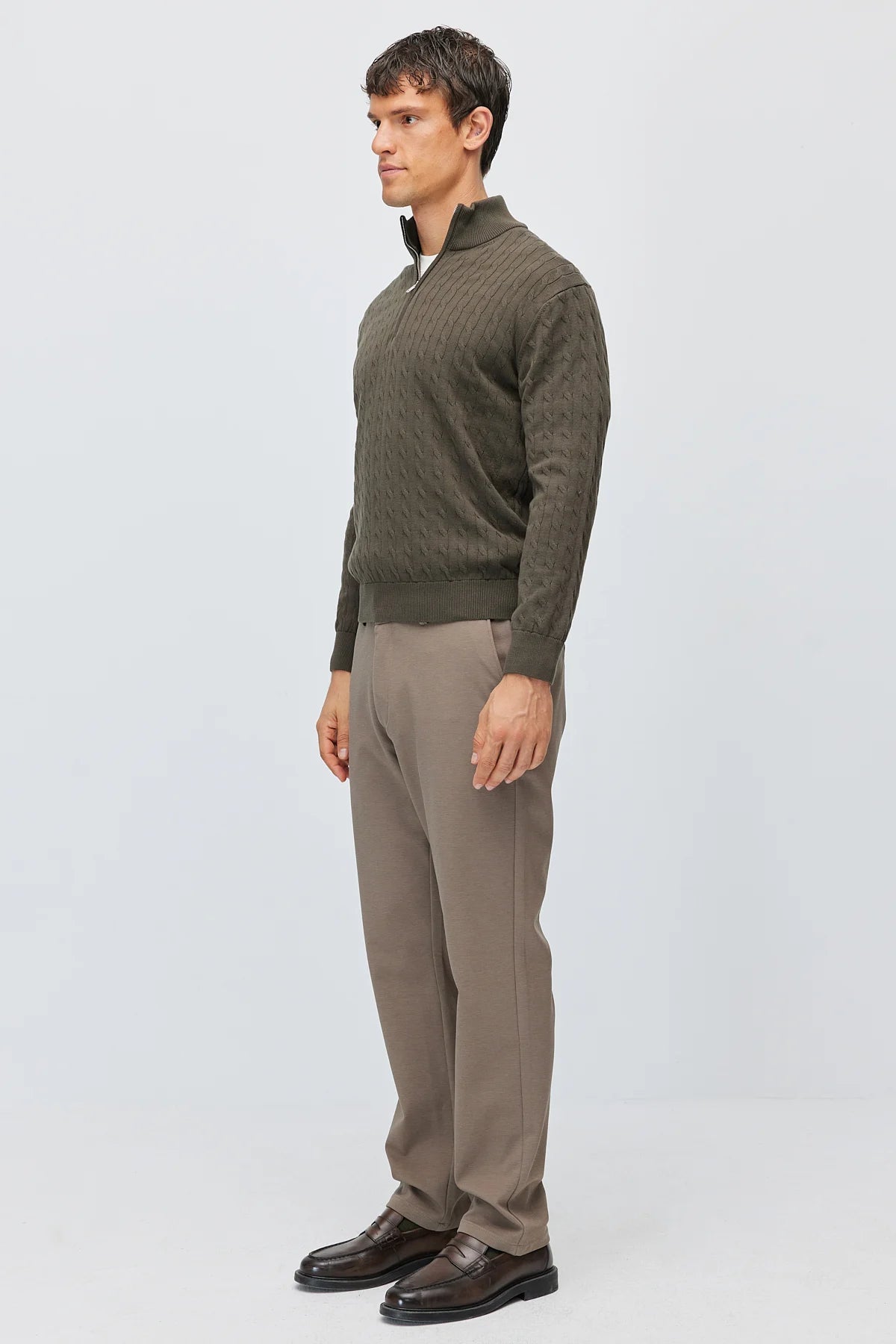 Men's Regular Straight Leg Trousers