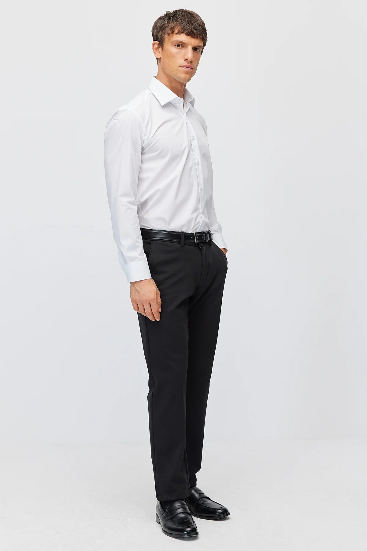 Men's Regular Straight Leg Trousers
