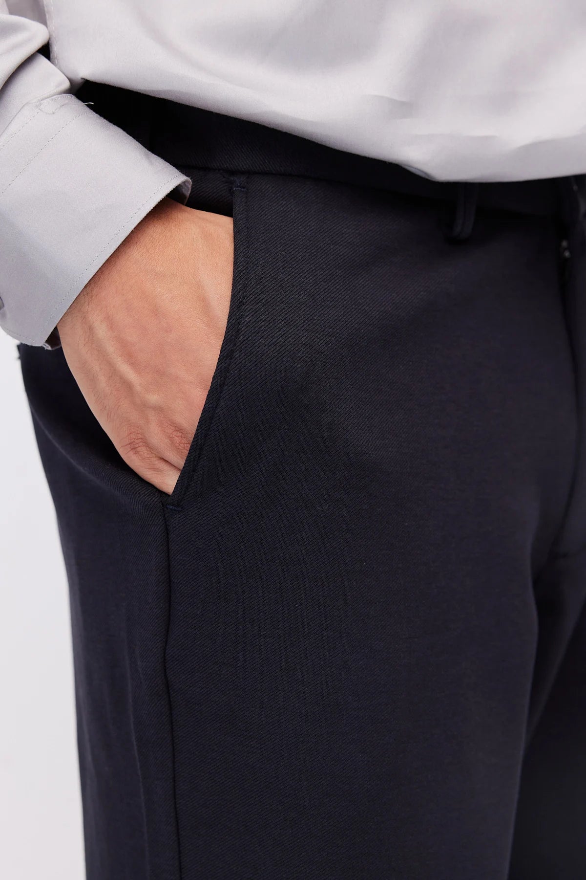Men's Regular Straight Leg Trousers
