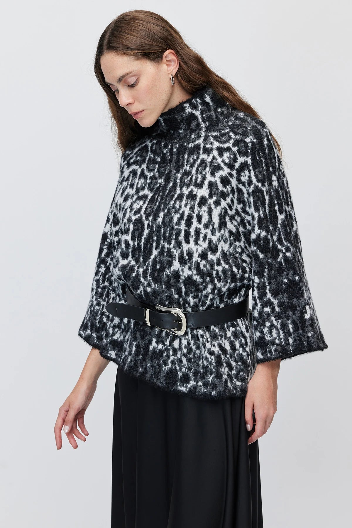 Women's Patterned Turtleneck Batwing Sleeve Knit Sweater