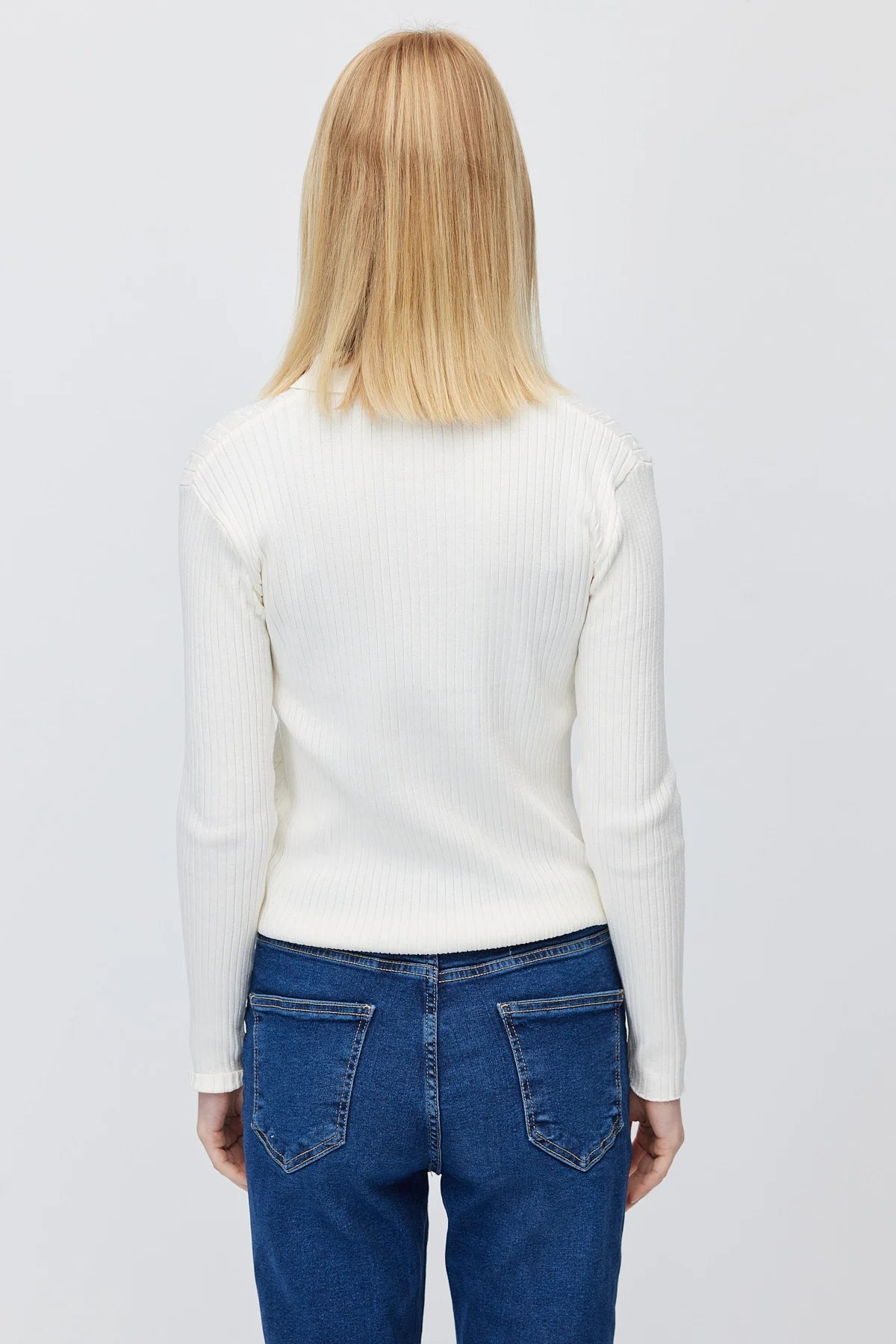 Women's Button Down Collar Self Patterned Knit Sweater