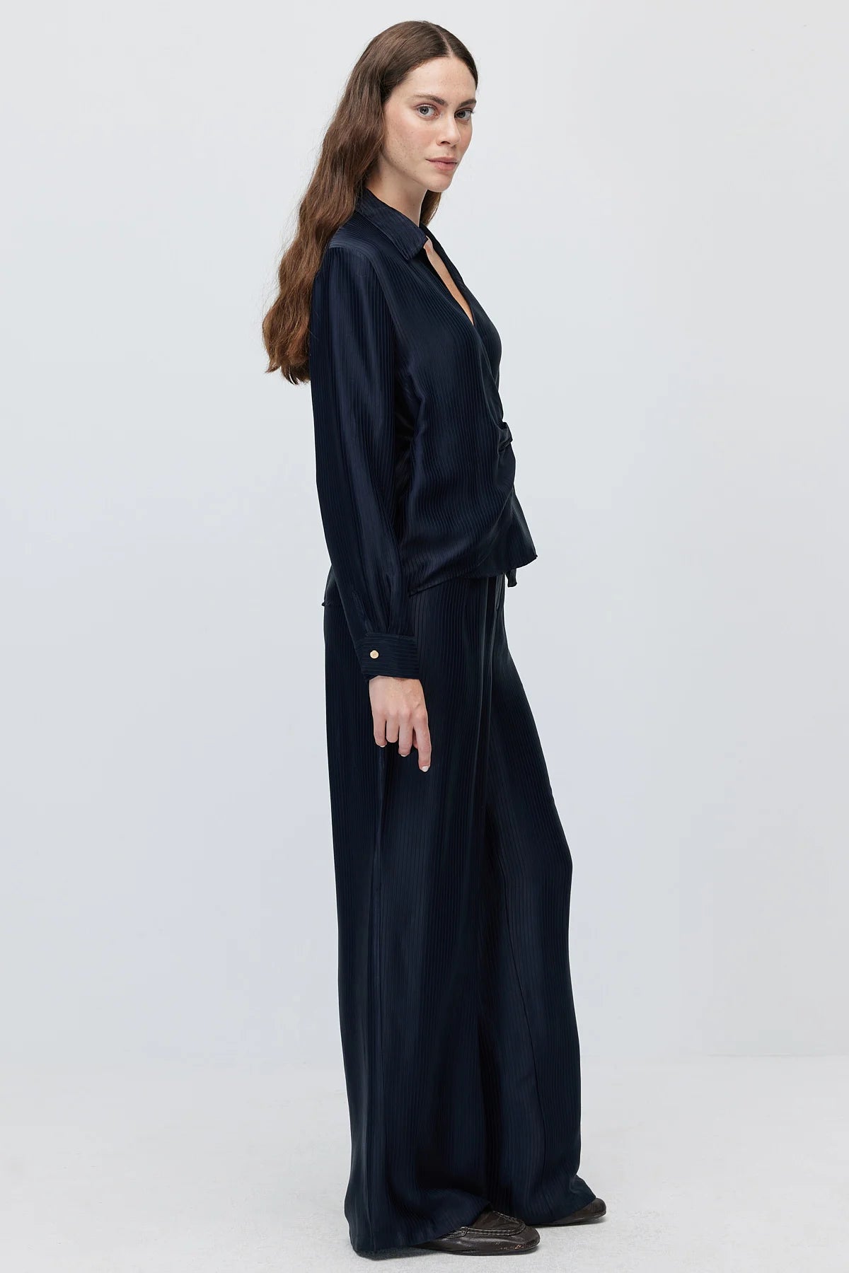Women's Textured High-Waisted Wide-Leg Trousers