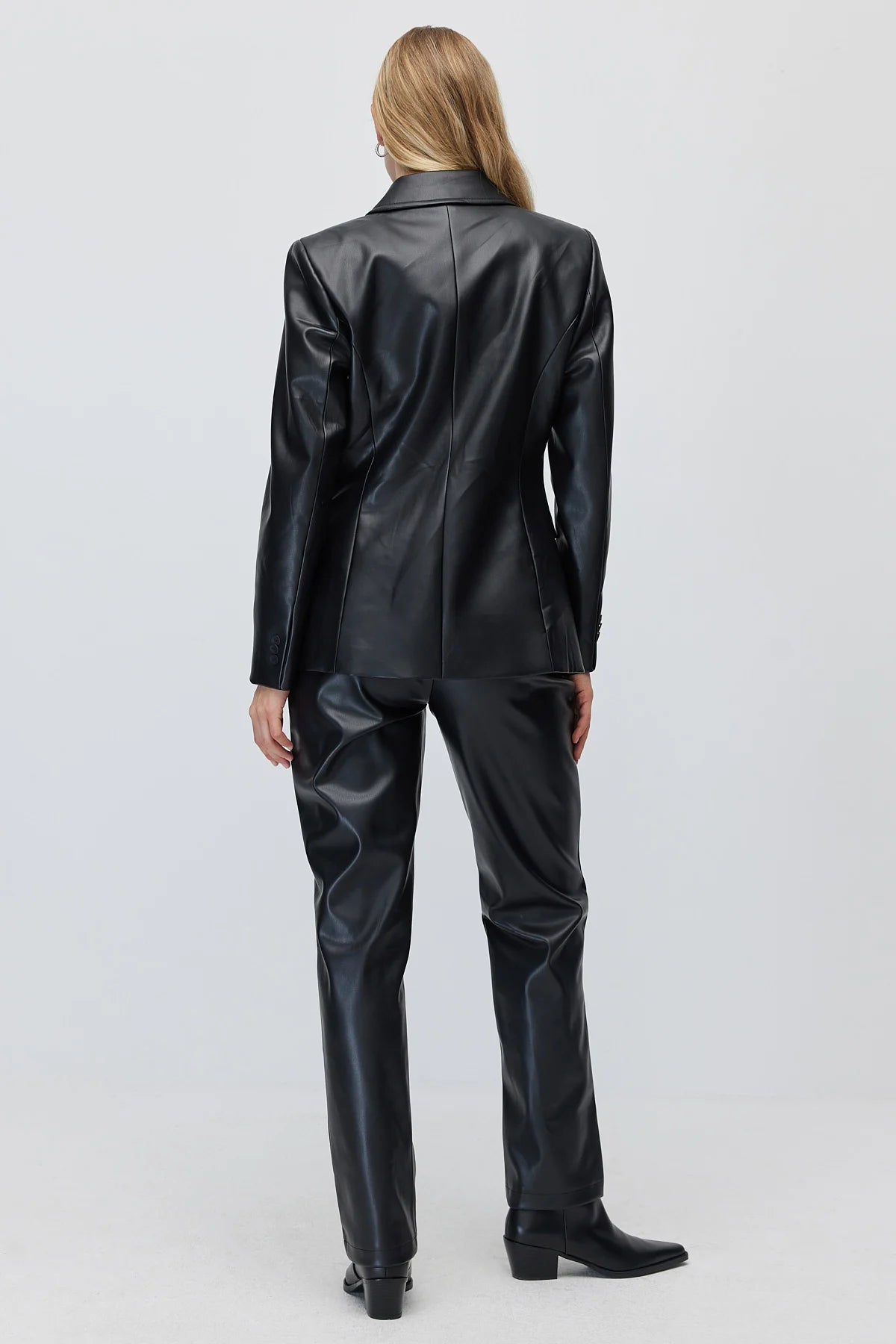 Women's straight-leg faux leather trousers