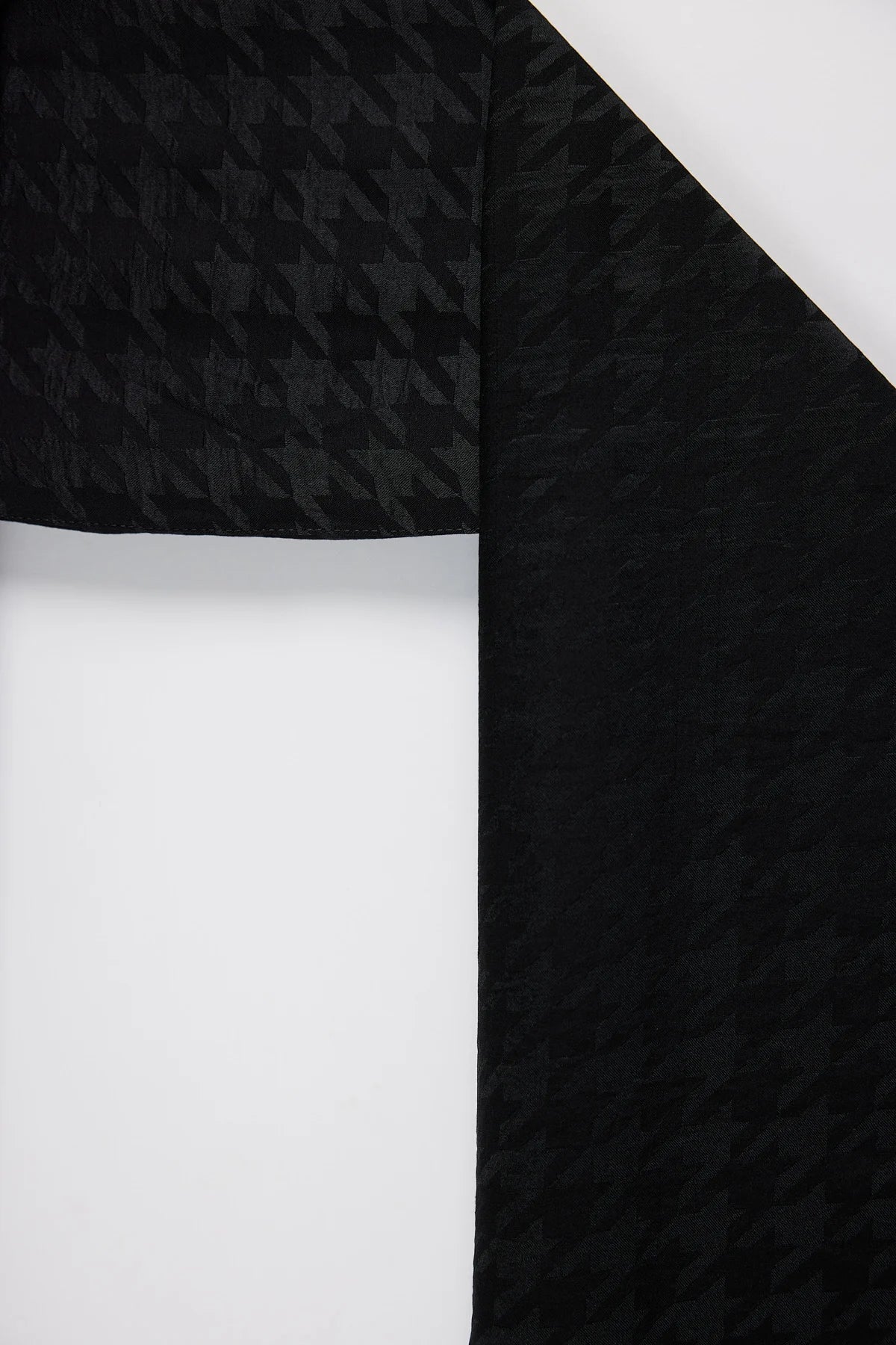 Houndstooth Pattern Jacquard Rectangular Shawl