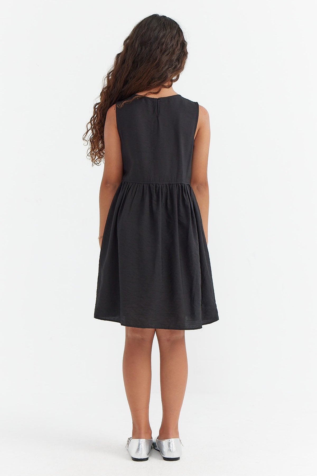 Girl's Ribbon Detailed Dress