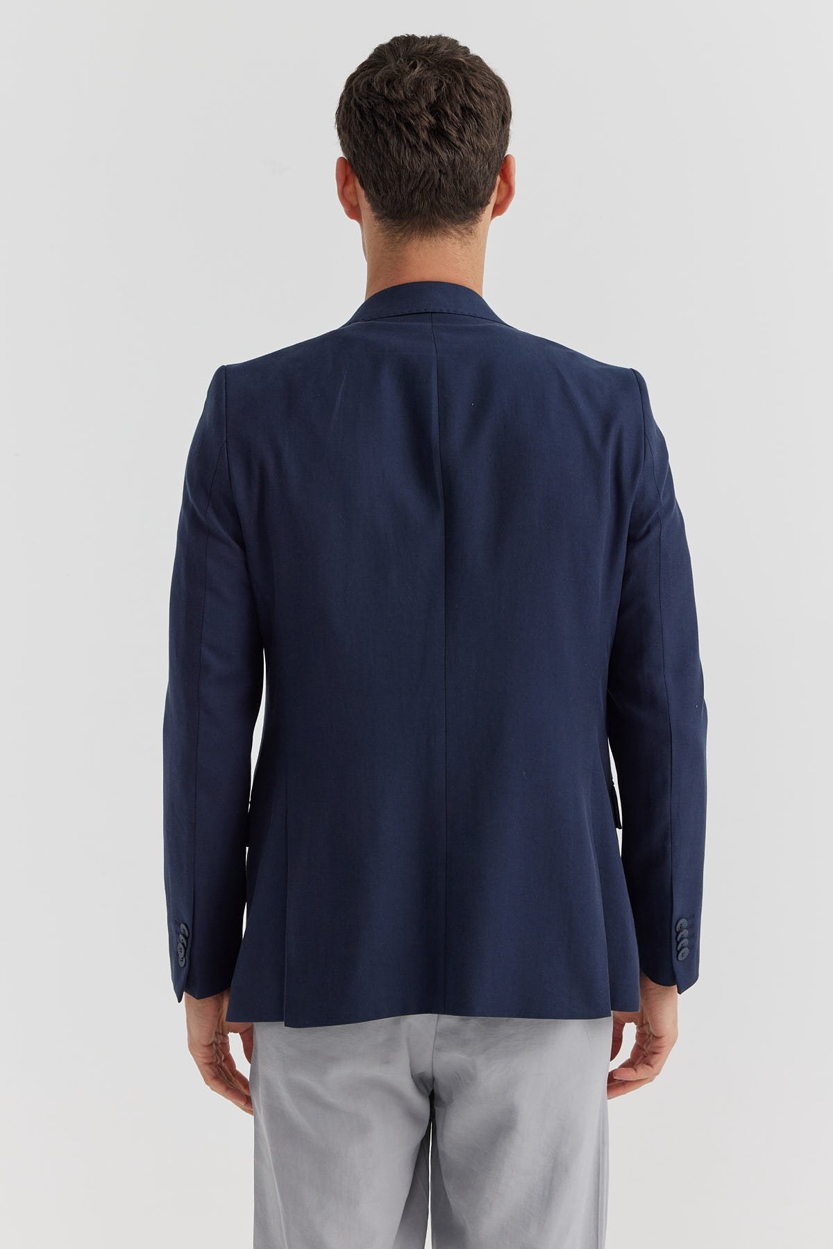 Men's Swallow Collar Jacket