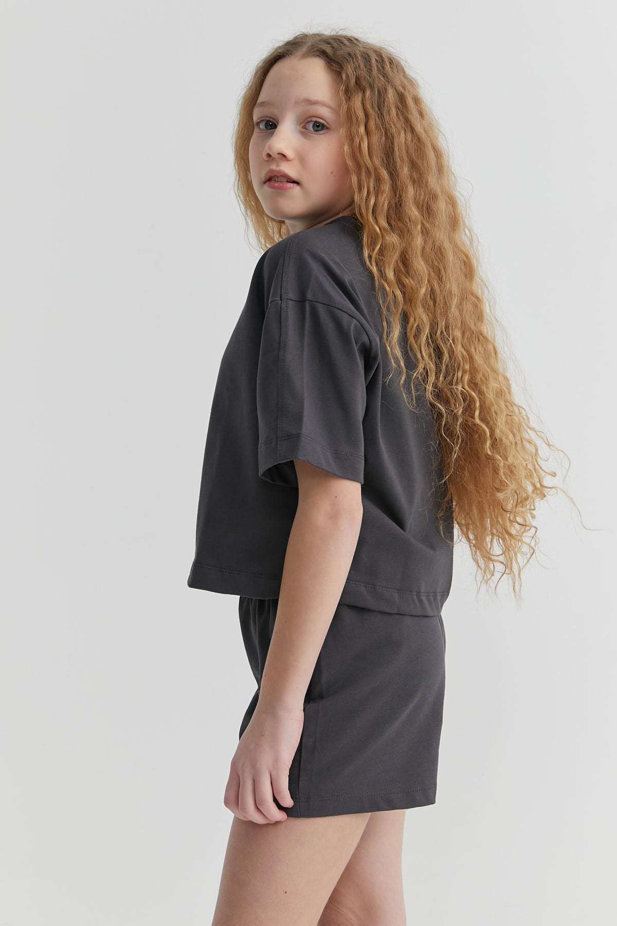Girl's Basic T-shirt