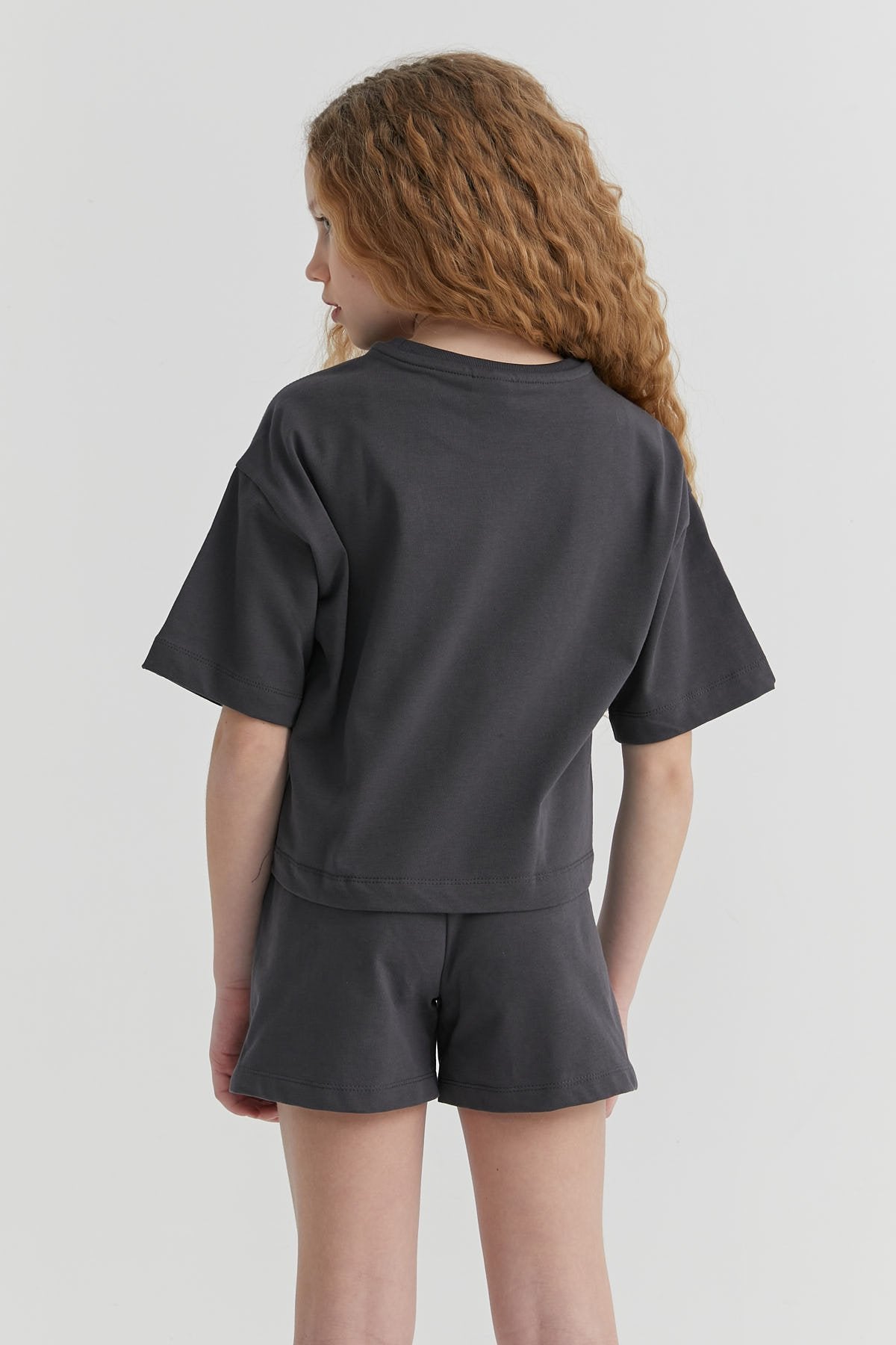 Girl's Basic T-shirt