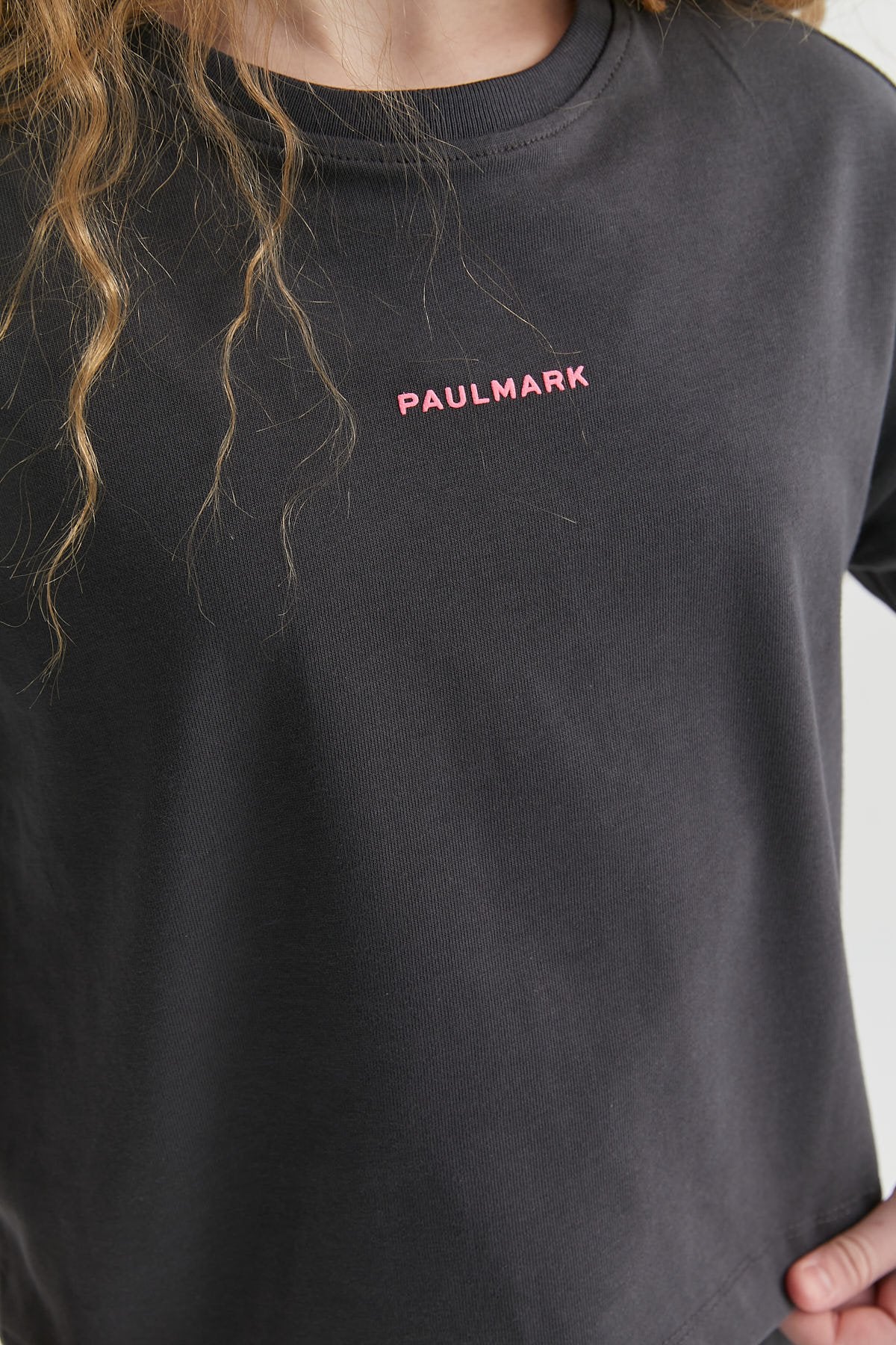 Girl's Basic T-shirt