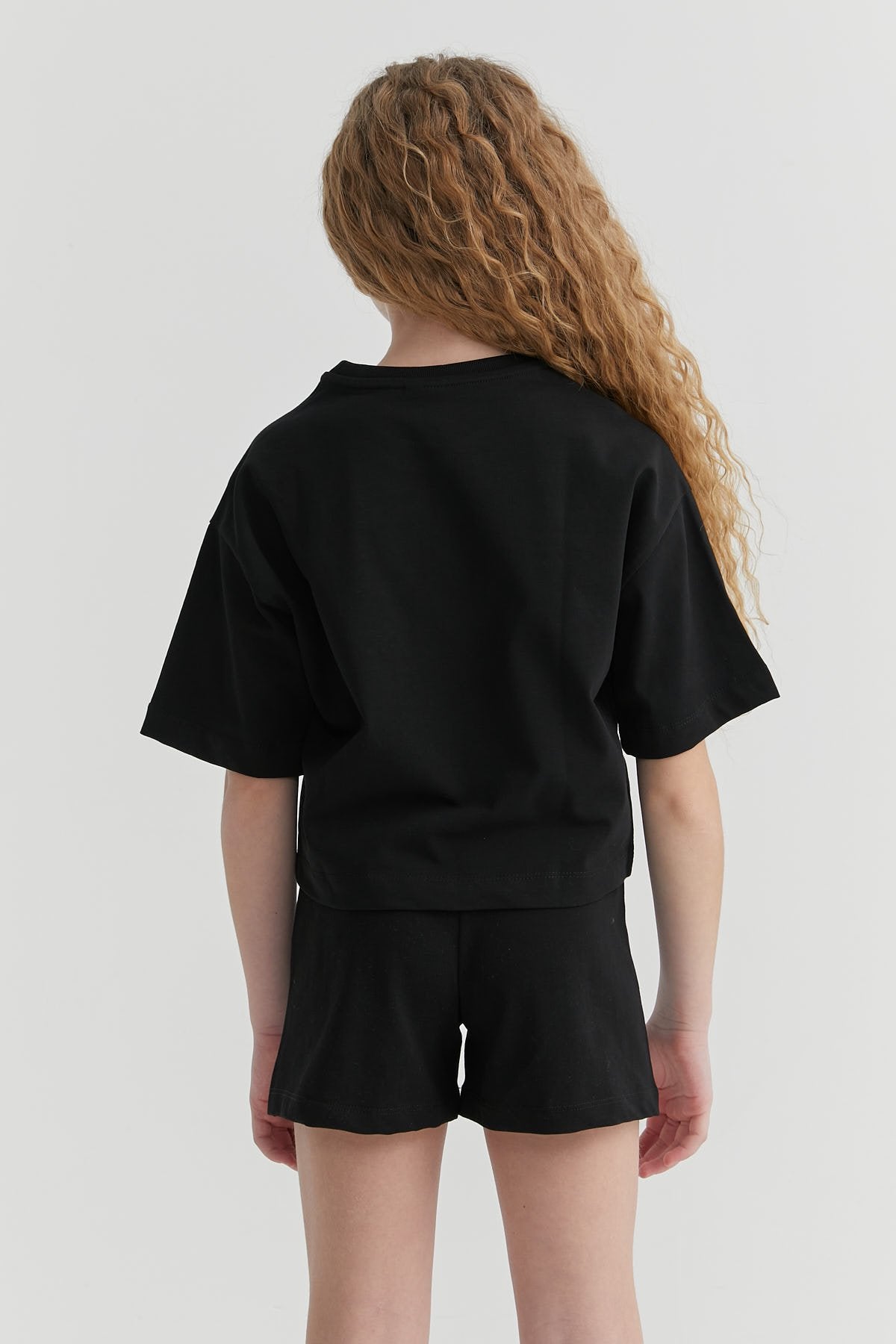 Girl's Basic T-shirt