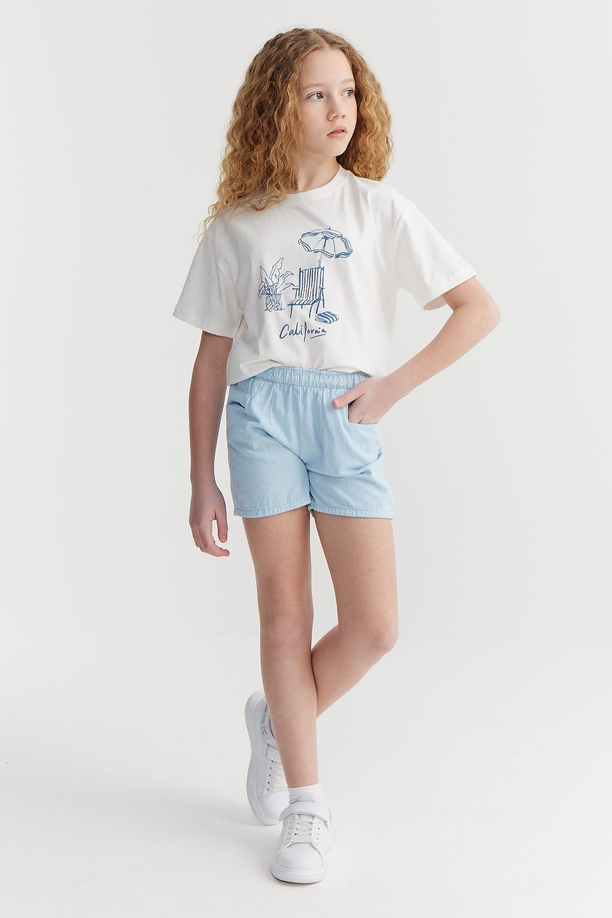 Girl's Elastic Waist Shorts