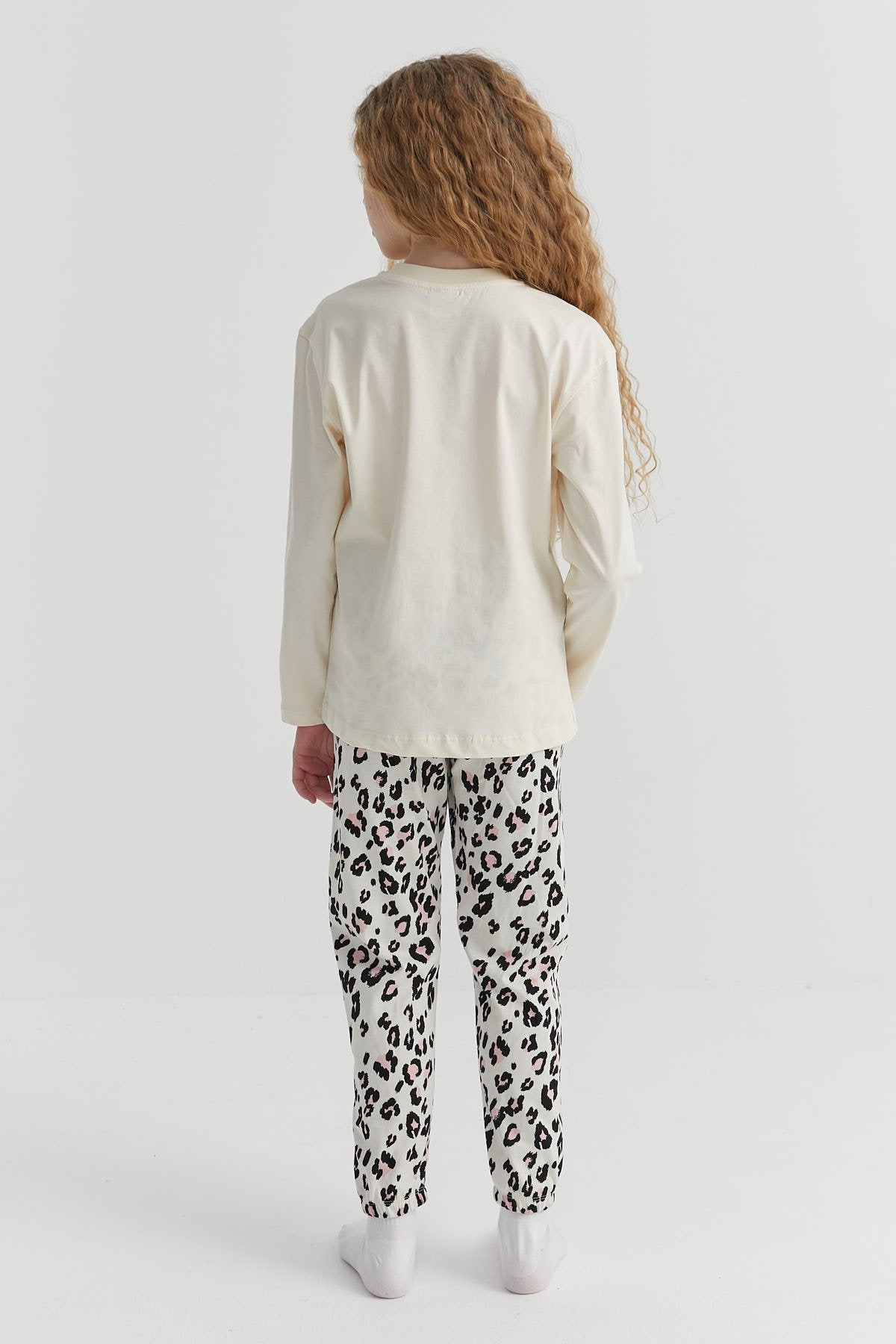 Girls Leopard Patterned Pajama Set