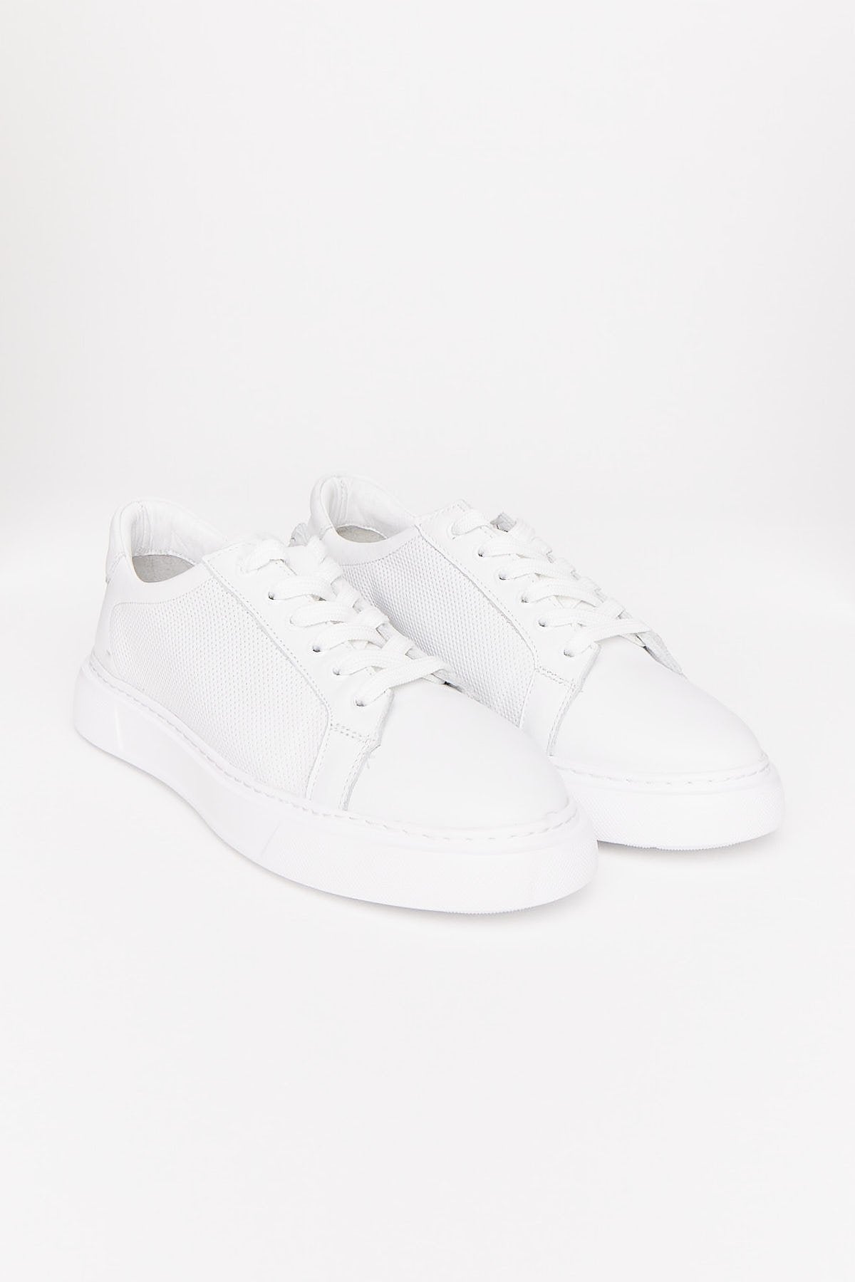 Men's Casual Shoes