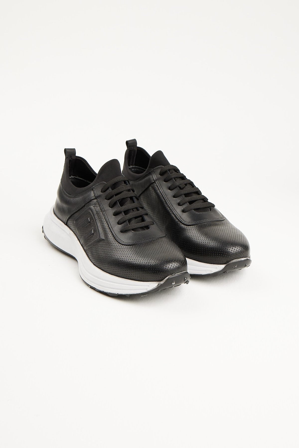 Men's Casual Shoes