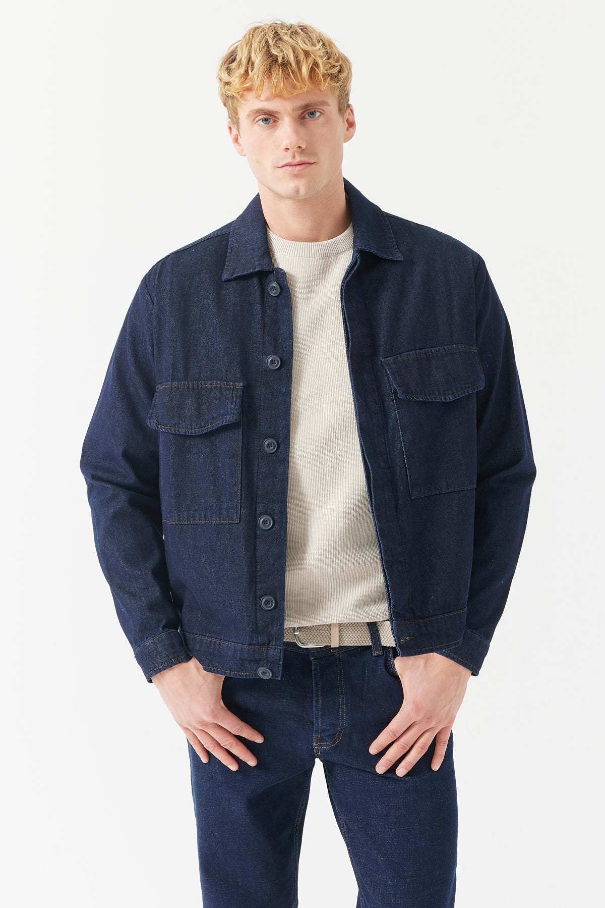 Men's Denim Jacket with Pocket and Flap Pocket