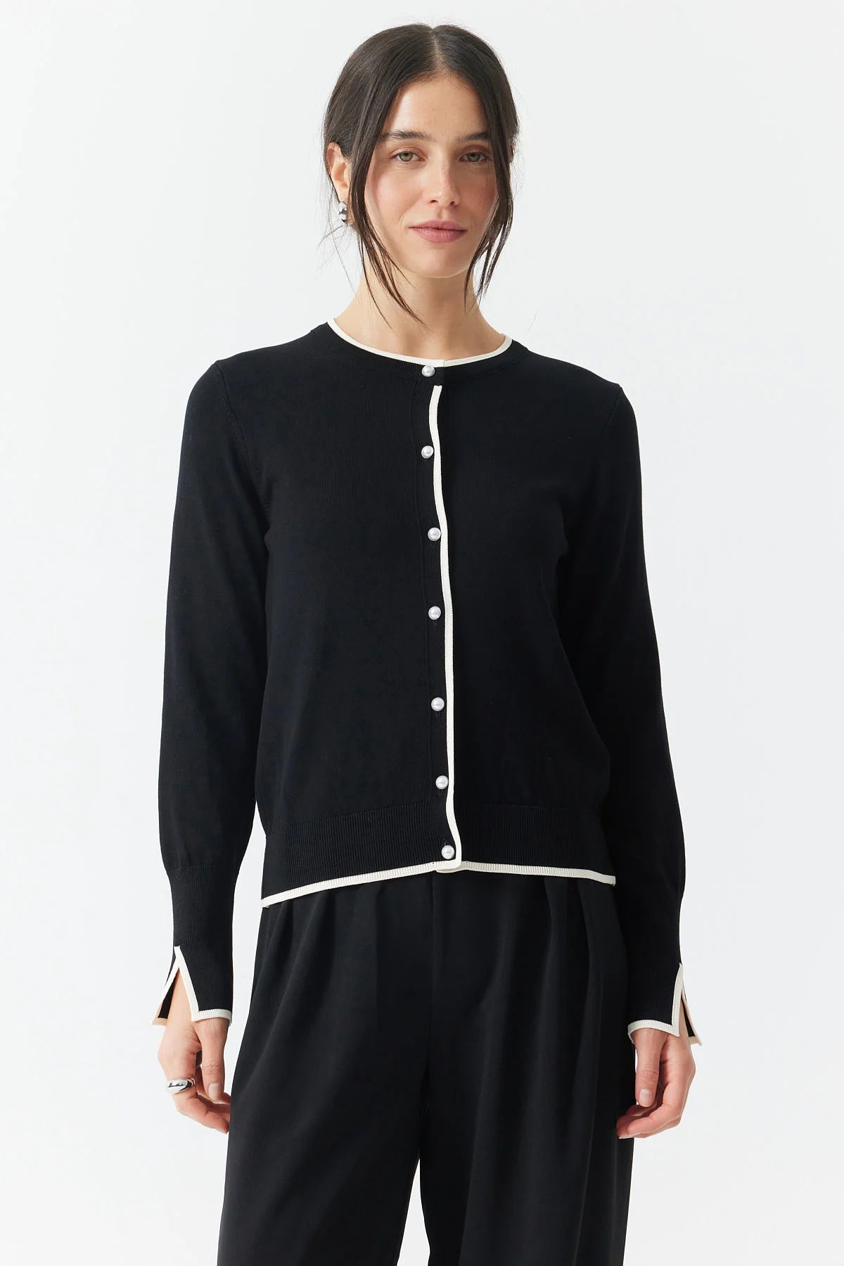 Women's Buttoned Knit Cardigan