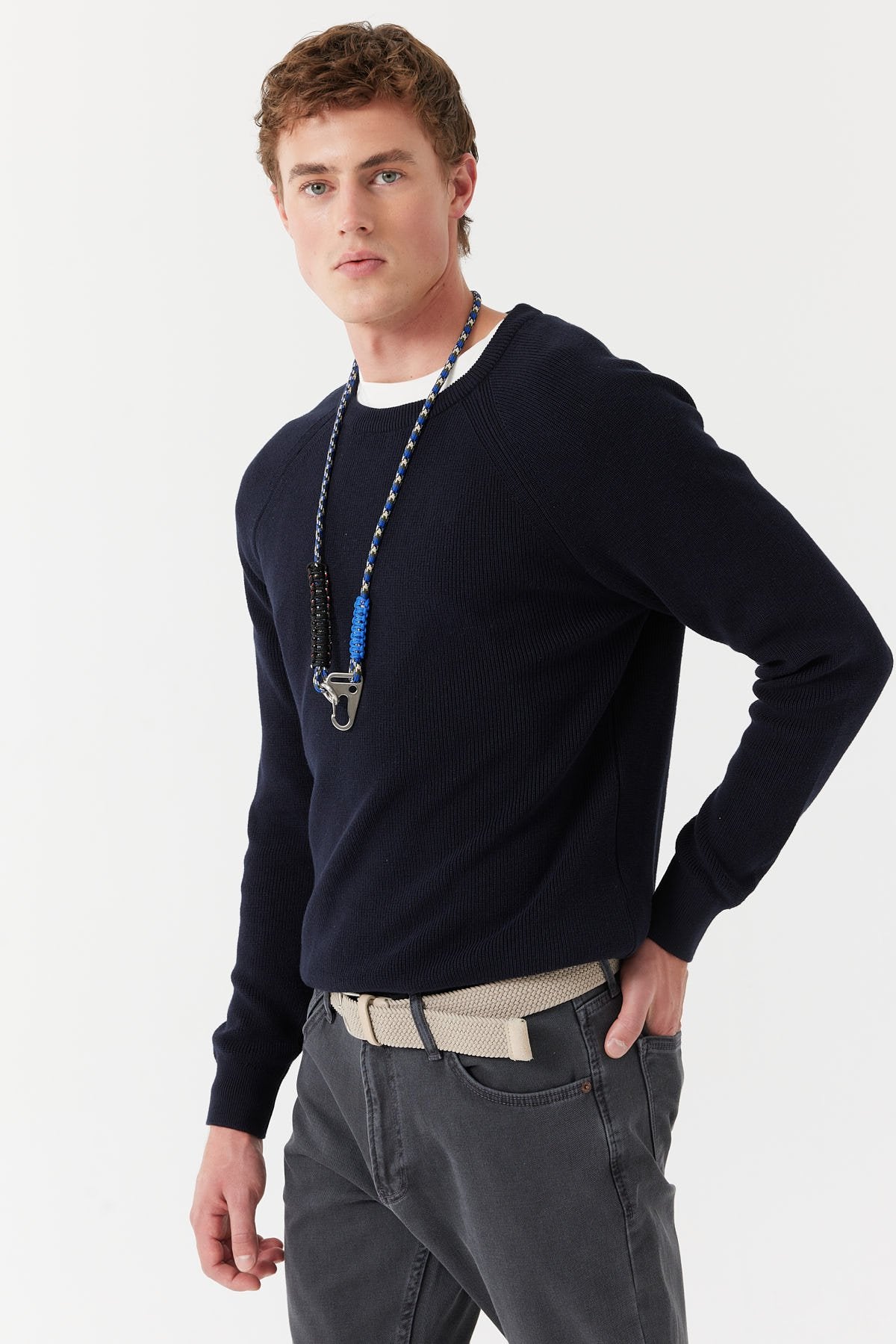 Men's Crew Neck Ribbed Knit Sweater