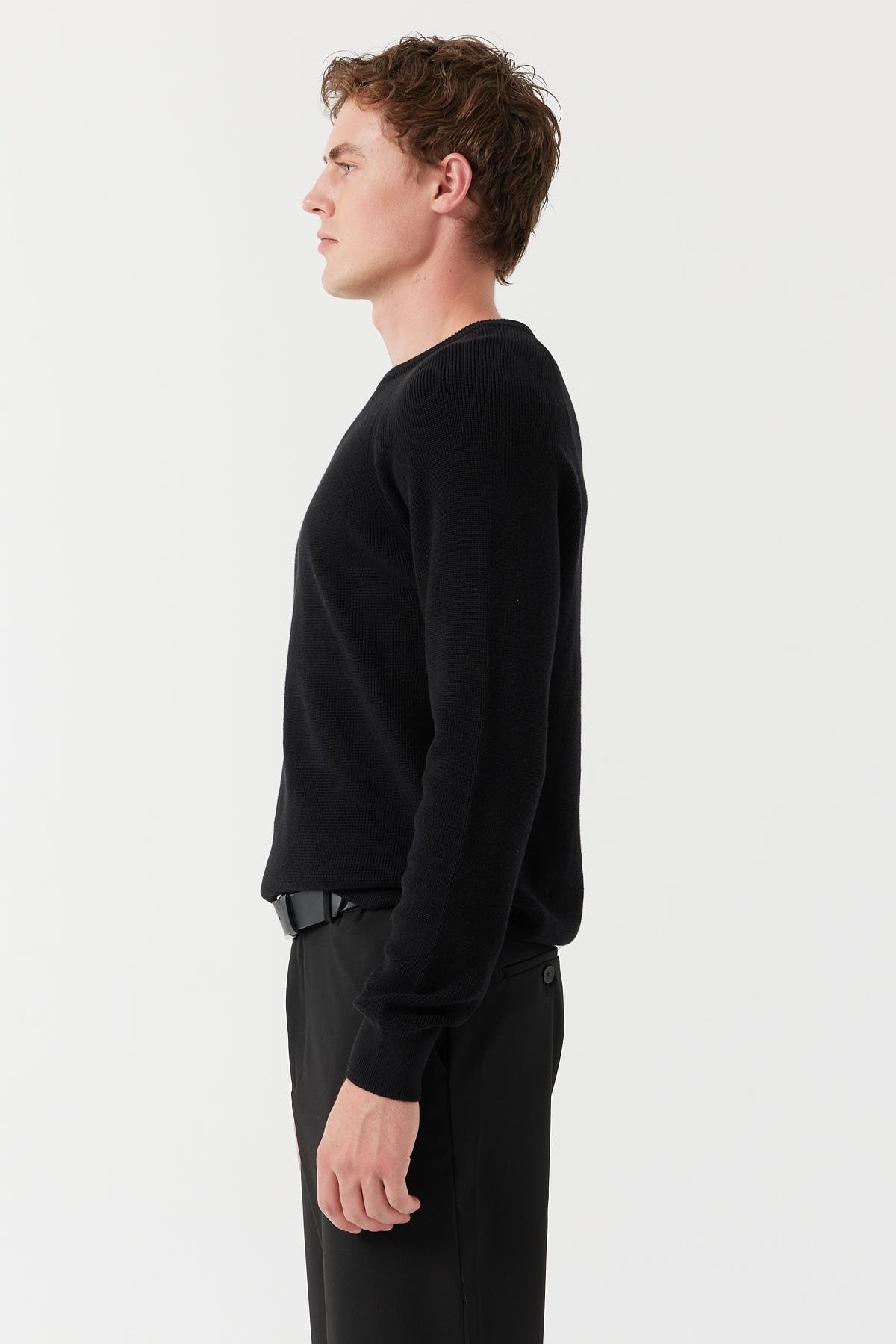 Men's Crew Neck Ribbed Knit Sweater