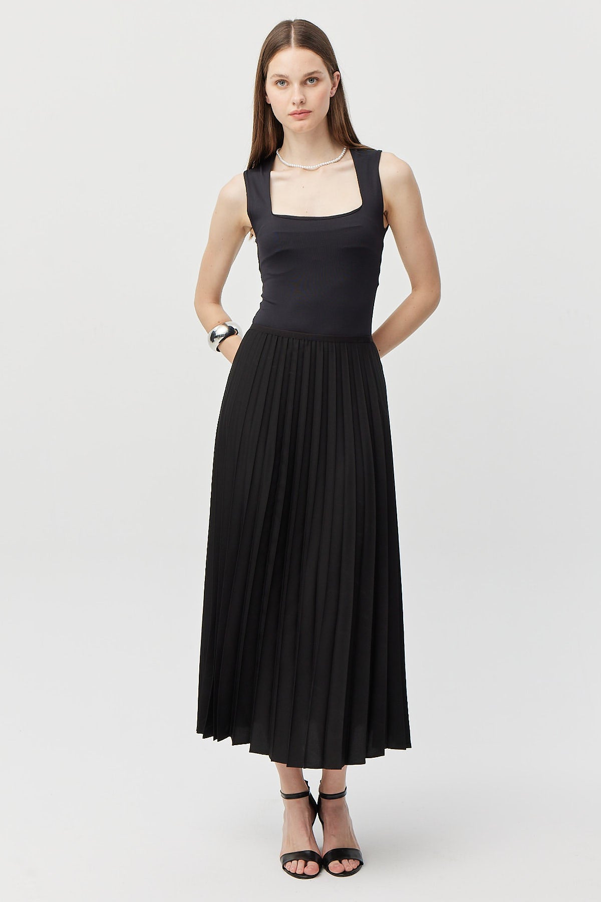 Women's Pleated Skirt