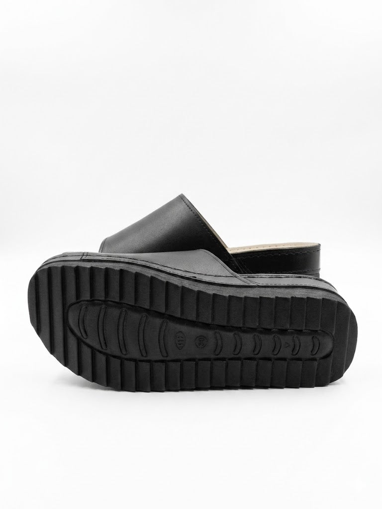 PAULMARK SLIPPERS