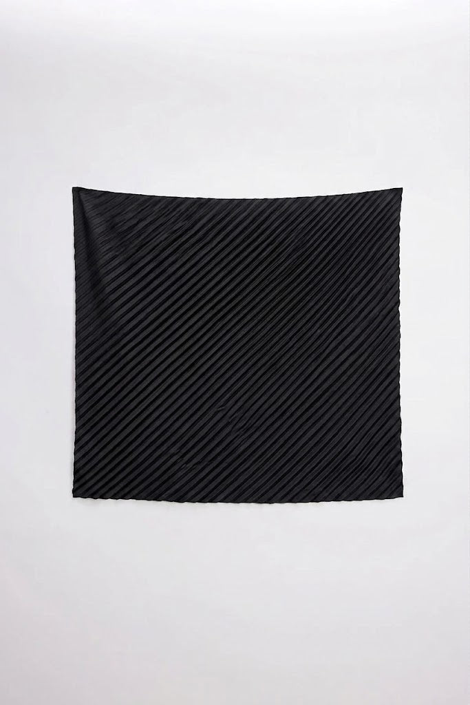 WOMEN'S PLAIN PLEATED BANDANA