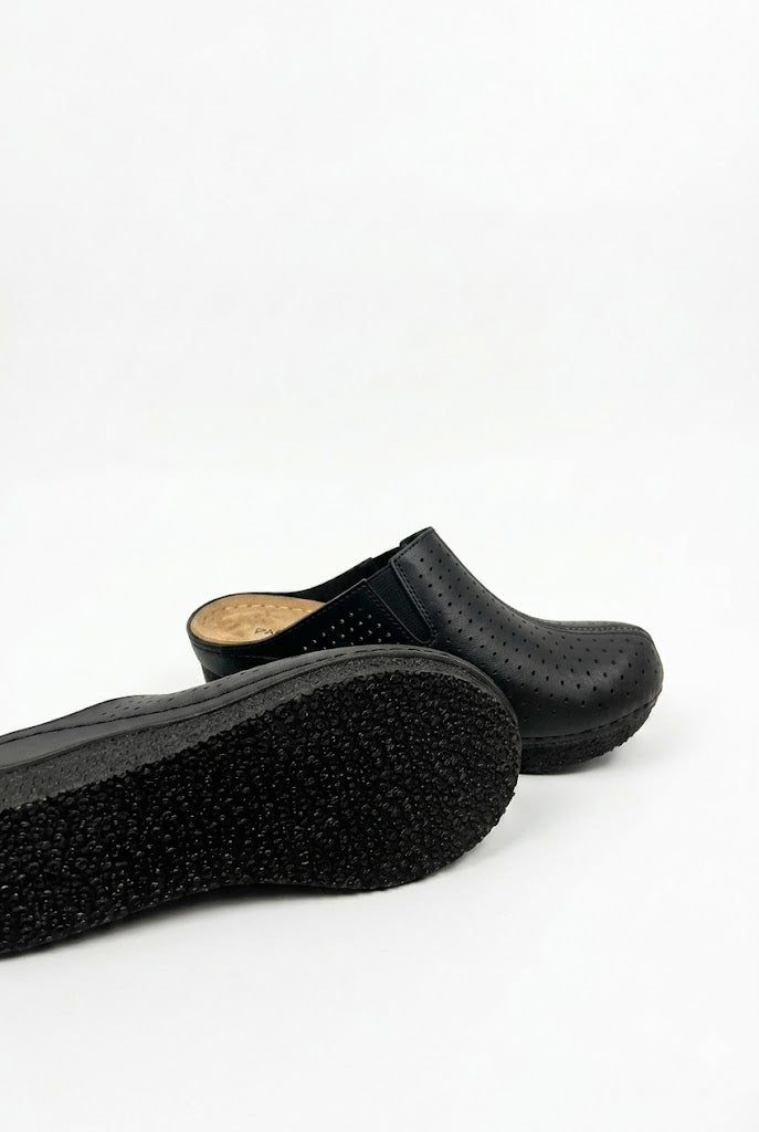 PAULMARK SLIPPERS