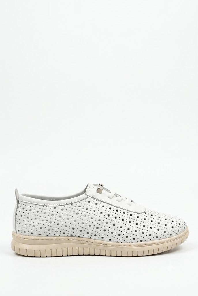 CLASSIC SHOES