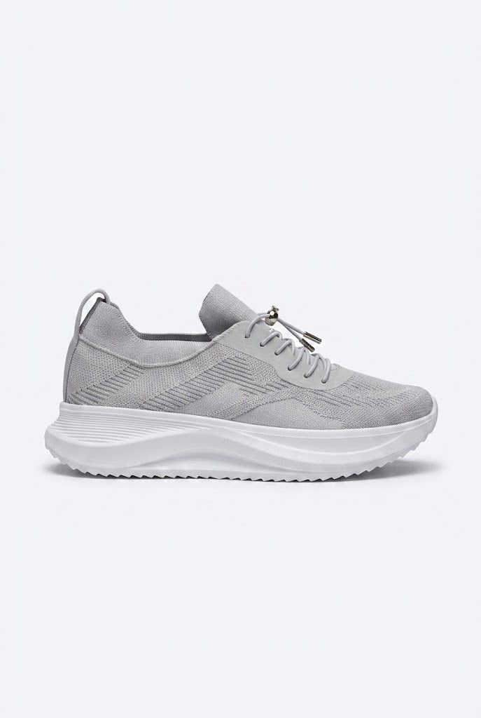 WOMENS SPORT SHOES